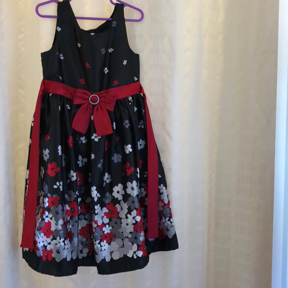 Girls dress